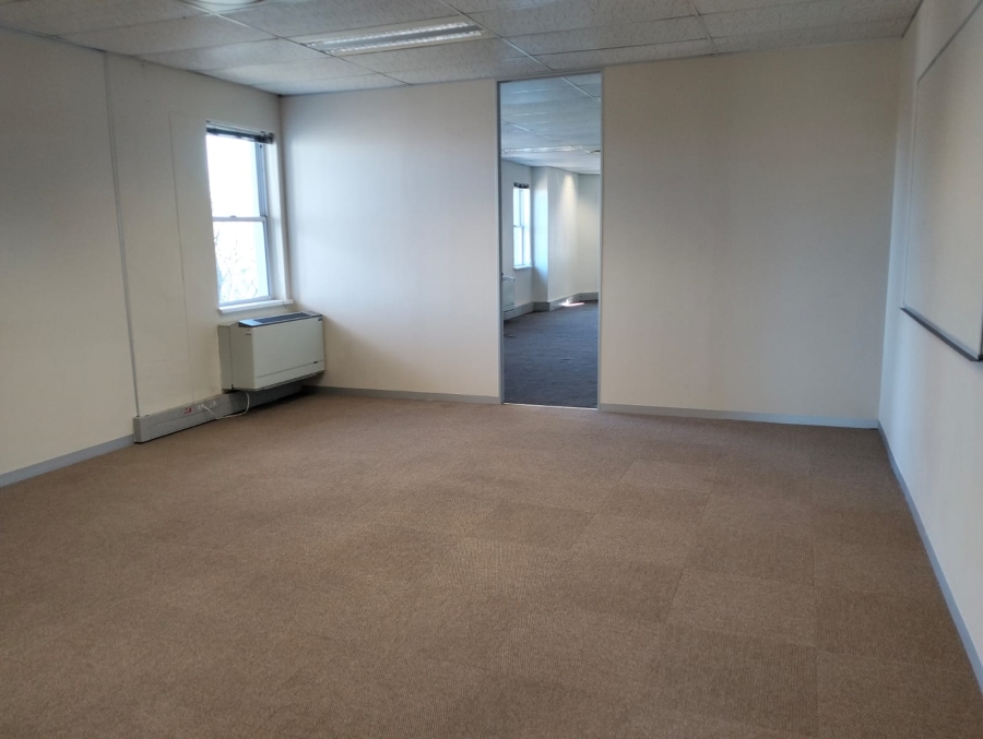 To Let commercial Property for Rent in Rosenpark Western Cape